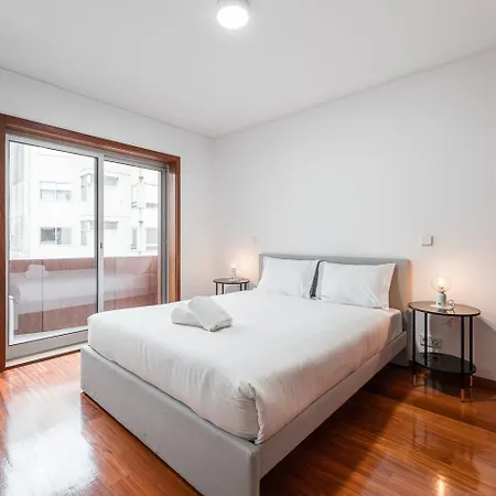 Guestready - Syrius Near Casa Da Musica Διαμέρισμα *